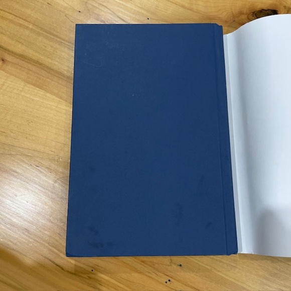 Novel // Hardcover // The House of Last Resort // Fiction // Thriller - Picture 3 of 3